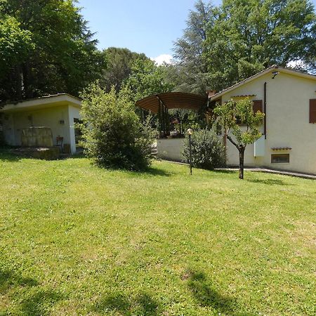 Villa Scappo In Umbria, La Casa Nel Bosco Amelia Esterno foto