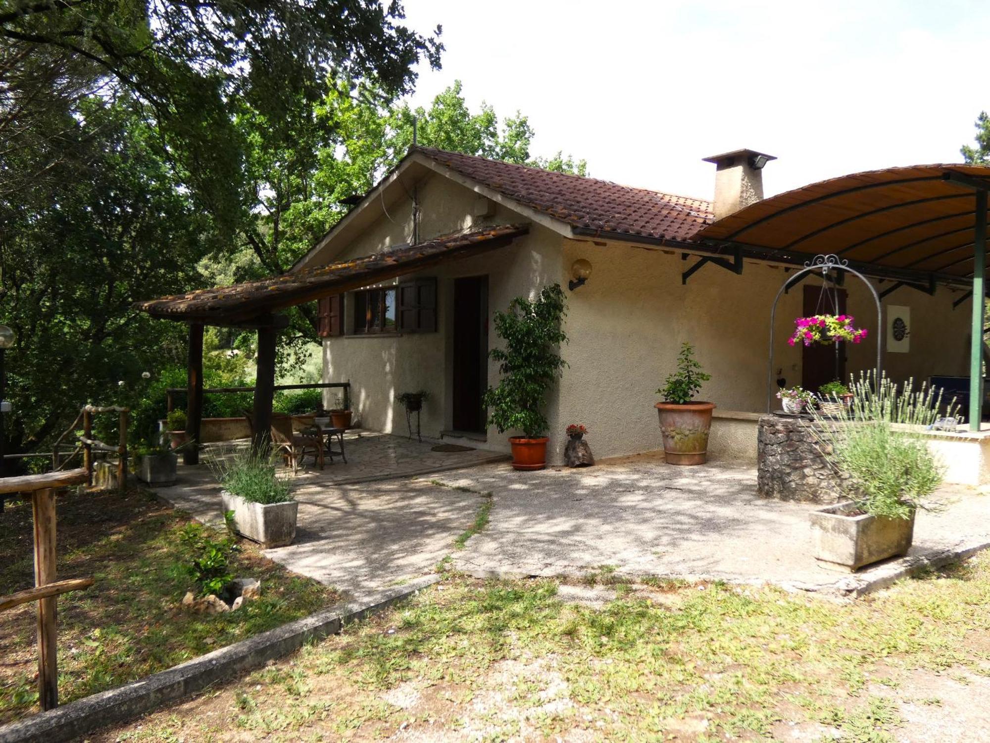 Villa Scappo In Umbria, La Casa Nel Bosco Amelia Esterno foto