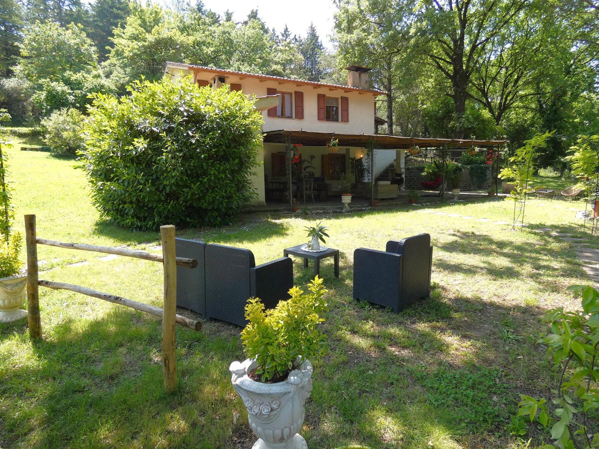 Villa Scappo In Umbria, La Casa Nel Bosco Amelia Esterno foto